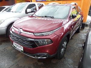 TORO VOLCANO  4x4 DIESEL 2.0 2017 Completa, Automática, Piloto, B.Couro, Airbag, Abs, Som, Midia, Alarme, Roda Liga, cor Vinho, Capota, 94mlkm, Conservada