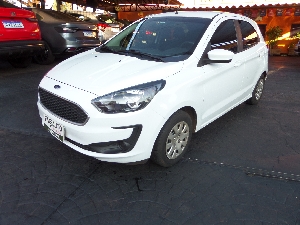 KÁ  SE  1.0 PLUS FLEX 2019 Completo, Ar, Dh, Ve, Te, Airbag, Abs, Som +Camera de Ré, cor Branca, Alarme, 48.500km, bem Conservado