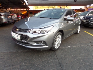 CRUZE SEDAN LT 1.8 FLEX 2018  Completo, Automático, Airbag, Abs, Som, Alarme, cor Cinza, Roda Liga, com 77mlkm, U.dono